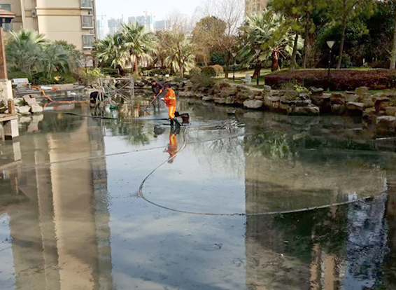 沙依巴克景观池淤泥清理